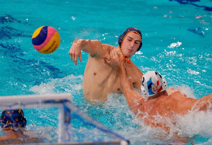 La selección española masculina de waterpolo, durante un partido.
