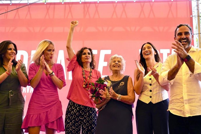 La ministra de Hacienda y número uno al congreso por el PSOE en Sevilla, María Jesús Montero, durante un acto público en Málaga