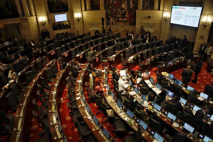 Bogotá. Junio 13 de 2023. Se levanta sesión plenaria en Cámara Representantes donde se votaban los Impedimentos de los representantes que discutirán la Reforma a la Salud. (Colprensa - Camila Diaz)