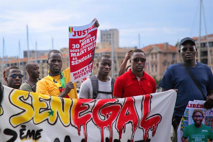 Manifestación en Marsella (Francia) en contra del Gobierno del presidente senegalés Macky Sall