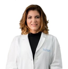 Doctora de Medicina Estética.