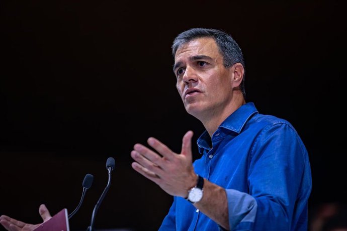 El presidente del Gobierno de España y secretario general del PSOE, Pedro Sánchez, interviene en un mitin electoral, en el Palacio de Congresos, a 16 de julio de 2023, en Barcelona, Catalunya (España). 