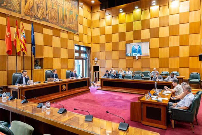 Primera Comisión de Urbanismo, Infraestructuras, Energía y Vivienda del Ayuntamiento de Zaragoza en este mandato.