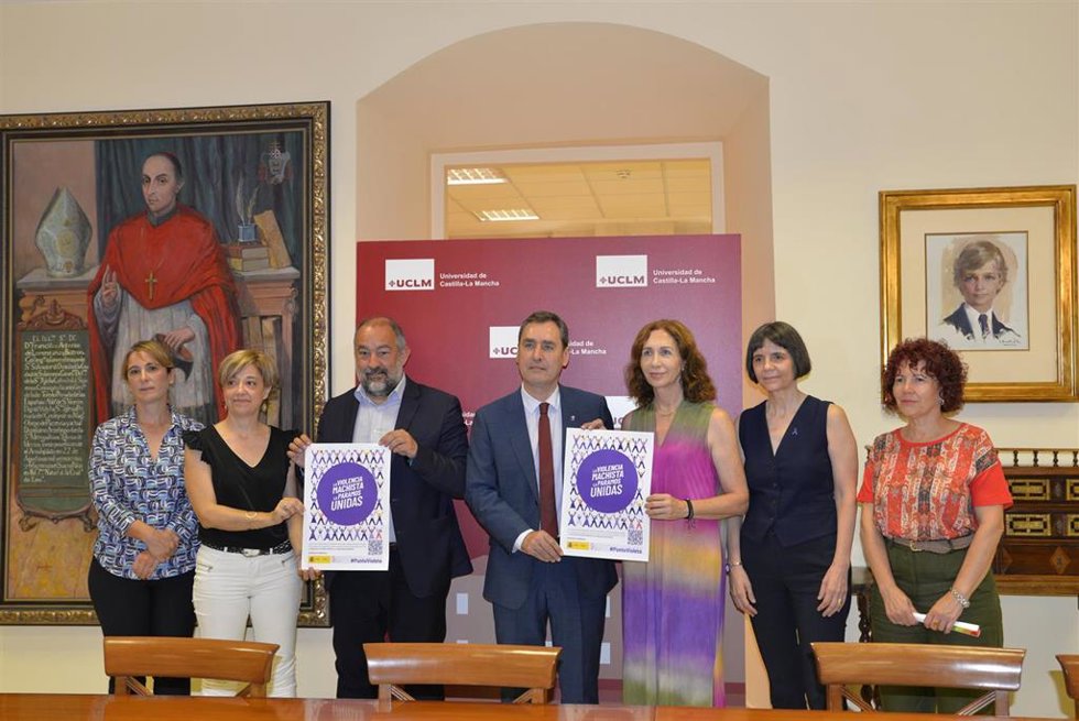 Uclm. Np La Uclm Y La Delegación Del Gobierno En La Región Firman Un Protocolo De Actuación Para La Lucha Contra La Violencia De Género
