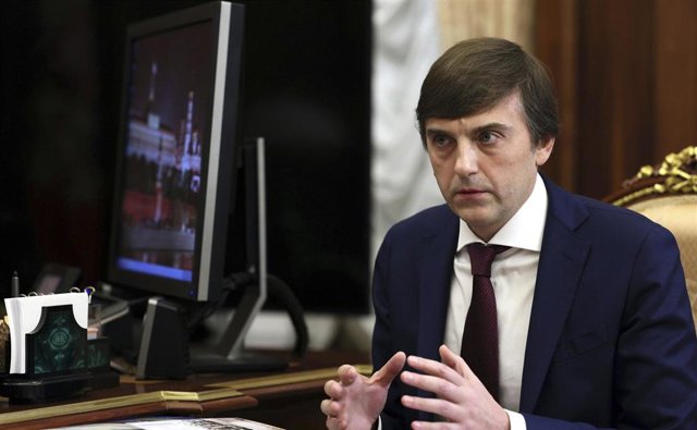 Archivo - El ministro de Educación de Rusia, Sergei Kravtsov.