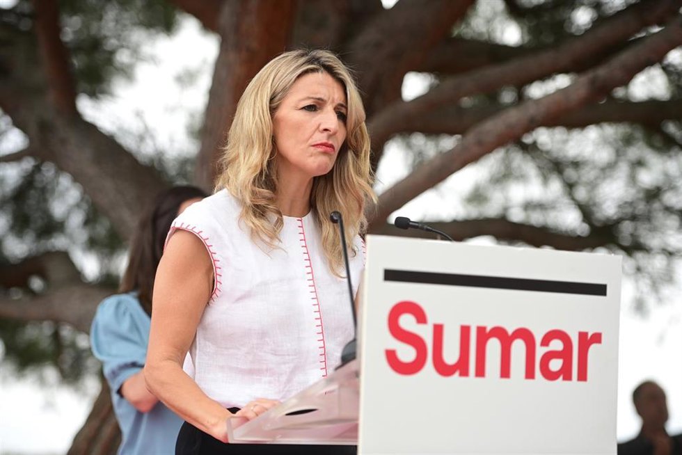 La líder de Sumar, Yolanda Díaz, interviene durante un acto público de Sumar, a 17 de julio de 2023, en Pamplona, Navarra (España).