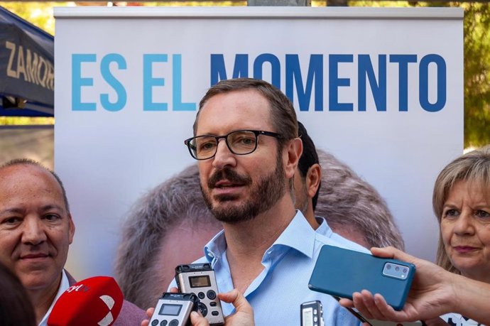 El portavoz del grupo parlamentario popular en el Senado, Javier Maroto, durante su intervención en Zamora. Foto cedida por el Partido Popular.