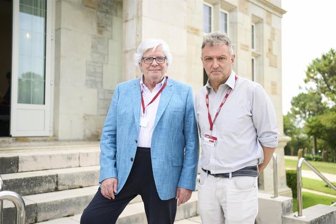 Manuel Martín-Loeches y José María Valls en la UIMP.