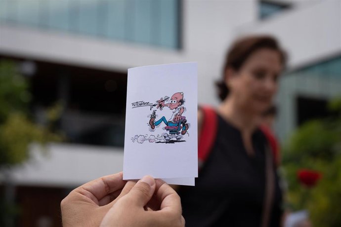 Recordatorio del funeral del historietista Francisco Ibáñez en Barcelona