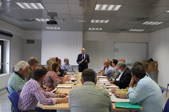 La subdelegación del Gobierno en Zaragoza detalla a las industrias y empresas afectadas por la tormenta el protocolo para solicitar ayudas.