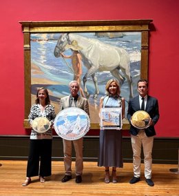 Las monedas se presentan en calidad Proof, con certificado individual para cada una de las monedas, en venta tanto en formato individual como en colección completa.