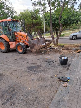 El Ayuntamiento de Paterna recoge cerca de 16 toneladas de residuos en el dispositivo especial de limpieza en La Coma