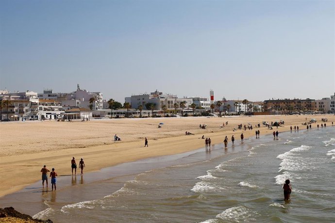Imagen de archivo de la playa del Carmen de Barbate (Cádiz).