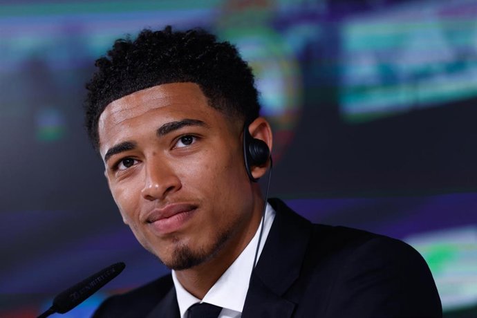 Archivo - Jude Bellingham durante la rueda de prensa de presentación como nuevo jugador del Real Madrid