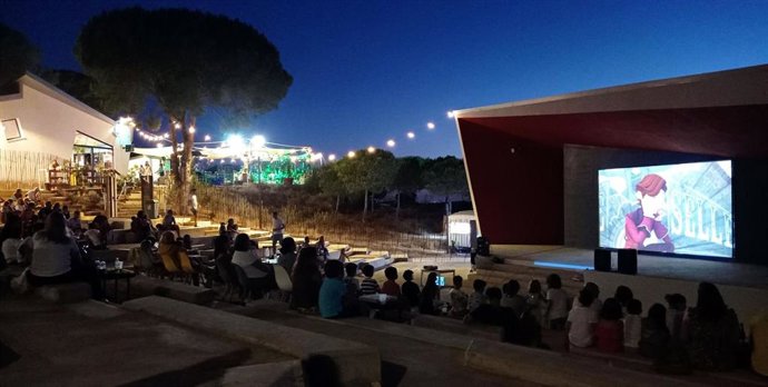 Archivo - Ciclo 'Minifórum' del Festival Internacional de Cine Bajo la Luna-Islantilla Cinefórum.
