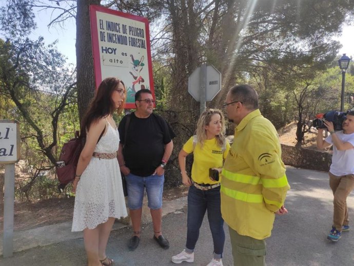 Sumar se compromete a aprobar la Ley Básica del Bombero Forestal para "dignificar las condiciones laborales"