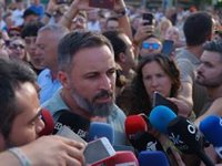 Abascal pide el apoyo a los votantes del PP que no comprenden las ofertas de Feijóo a Sánchez