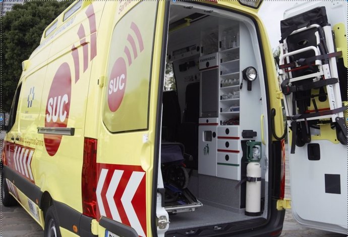 Ambulancia del Servicio de Urgencias Canario (SUC)