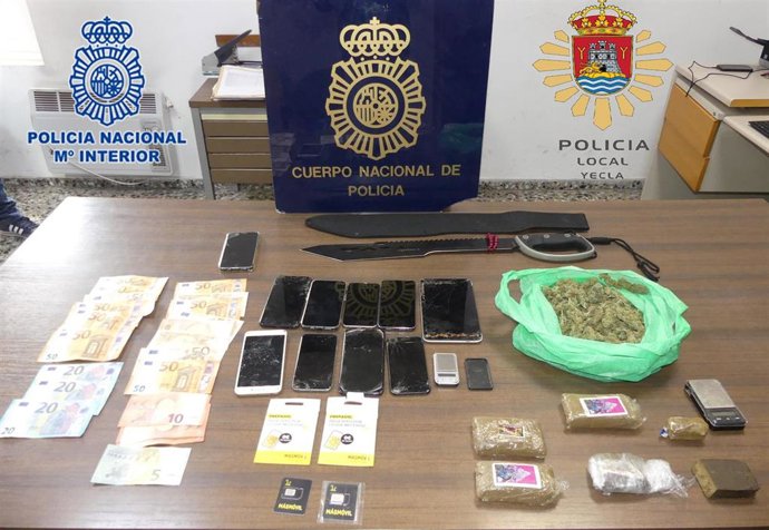 Imagen del material incautado por la Policía Nacional