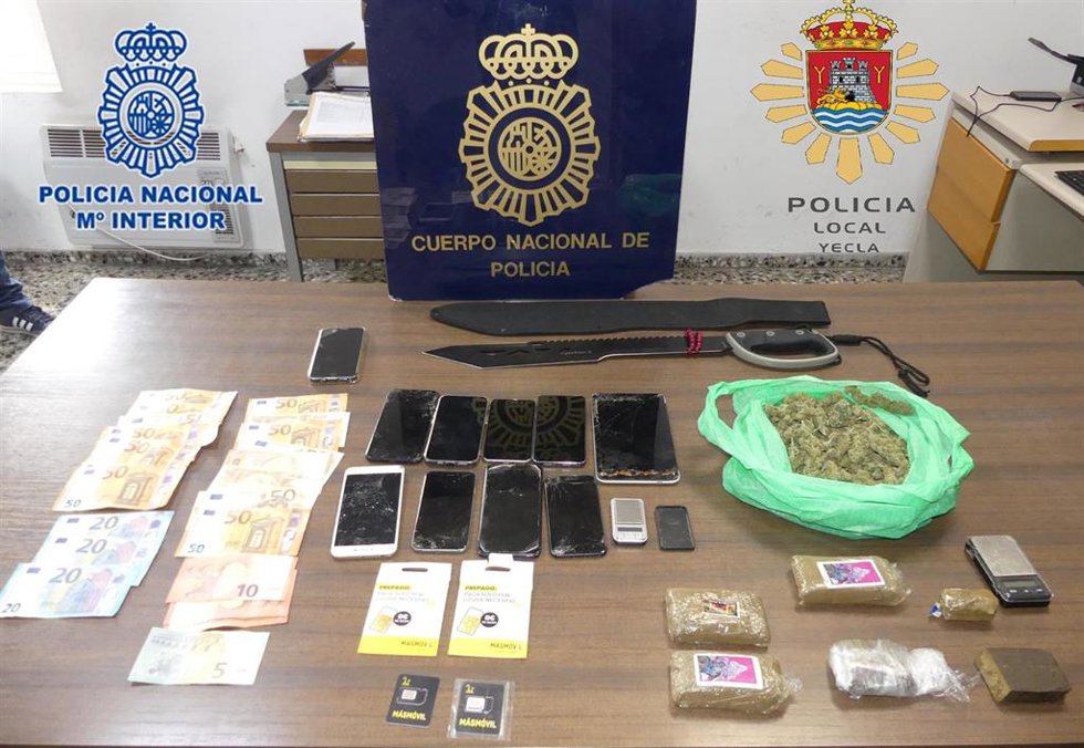 Imagen del material incautado por la Policía Nacional