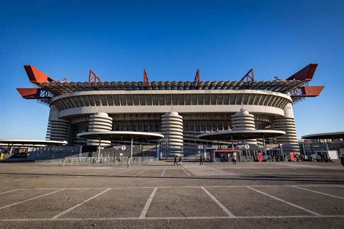 Archivo - Imagen exterior del Estadio de San Siro (Milán).
