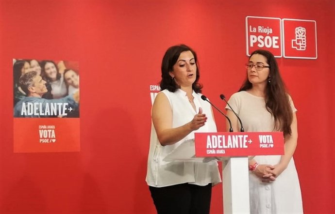 Concha Andreu y Elisa Garrido, en la rueda de prensa