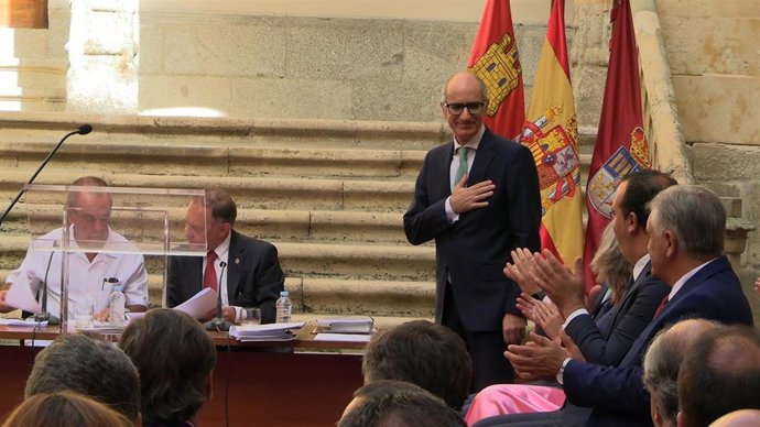 Iglesias agradece su reelección como presidente de la Diputación de Salamanca.