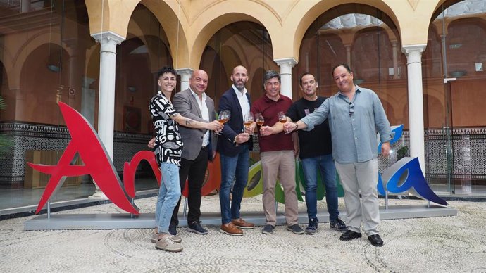 Autoridades en la presentación de 'Montijazz'.