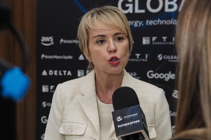 Archivo - La secretaria de Estado de Digitalización e Inteligencia Artificial, Carme Artigas, ofrece declaraciones a los medios a su llegada durante el encuentro de Europa Press, Global Trends 2023, a 13 de junio de 2023, en Madrid (España). 