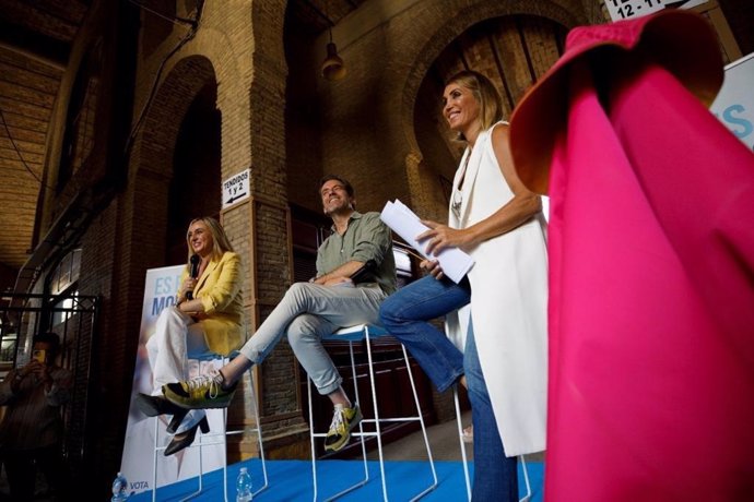 El vicesecretario de Cultura y Sociedad Abierta del PP y portavoz de campaña, Borja Sémper, participa en un acto sectorial sobre FP de tauromaquia en Granada.