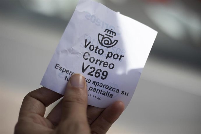 Ticket para votar por correos. 