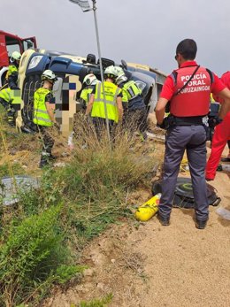 El conductor de un camión, vecino de Falces de 56 años, ha fallecido en un accidente de tráfico en la N-121 en Murillo el Cuende.