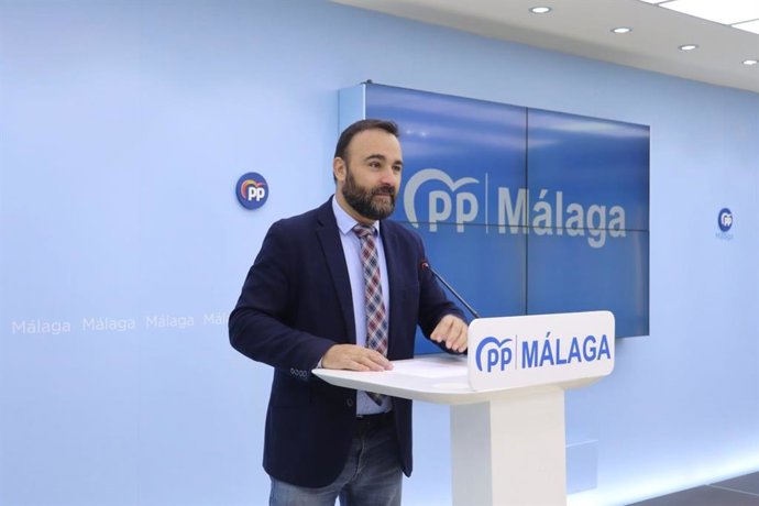 Archivo - Mario Cortés, candidato del PP de Málaga al Congreso, en una imagen de archivo