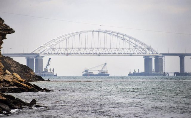 Archivo - Puente de Kerch, en Crimea