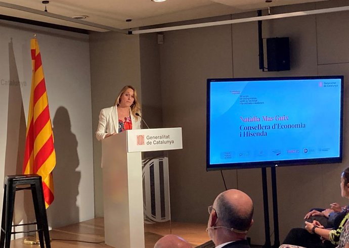 La consellera de Economía y Hacienda de la Generalitat, Natlia Mas.