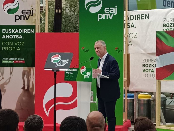 El Lehendakari, Iñigo Urkullu, en un acto electoral del PNV en Getxo (Bizkaia)