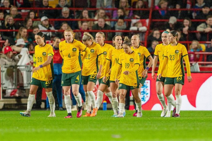 Archivo - Las jugadoras de la selección australiana durante un partido