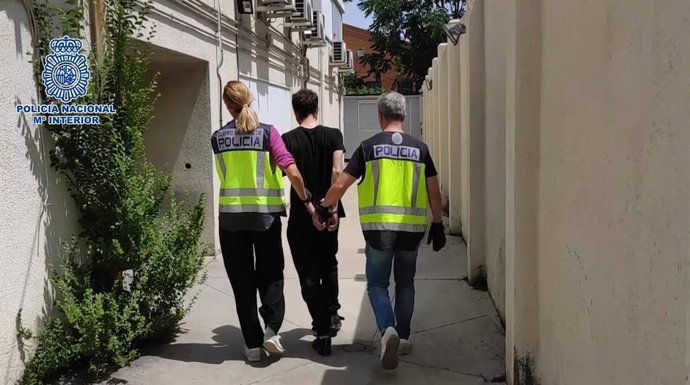 Detenido un hombre que chantajeó a una mujer con difundir imágenes de carácter sexual en Torrejón