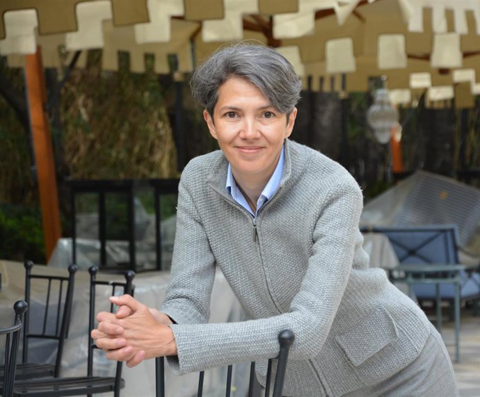 La escritora Teresa Cardona es la ganadora del premio VillaNoir