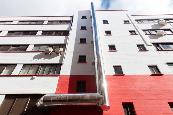 Archivo - Fachada del local 