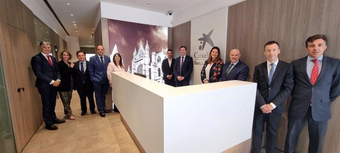CaixaBank abre un nuevo centro de Banca Privada en León.