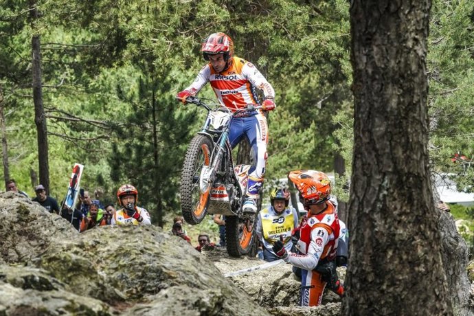 El piloto de trial Toni Bou (Repsol Honda) en una cita del TrialGP