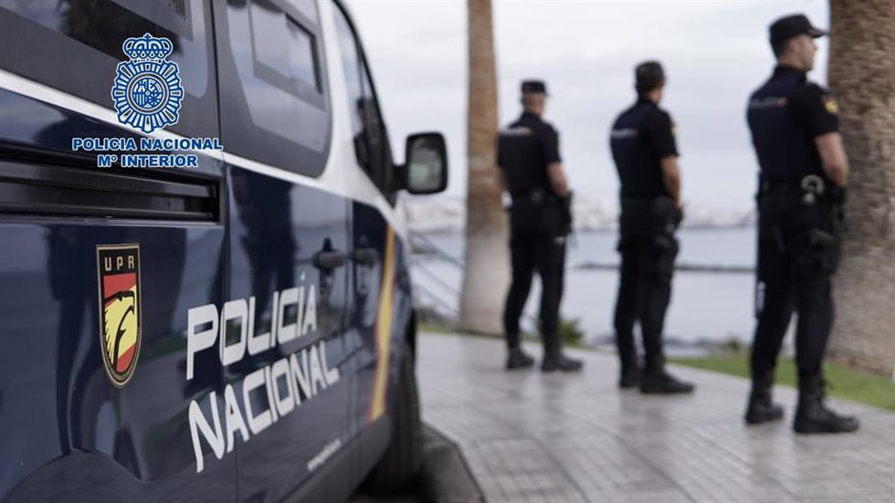 Agentes de la Policía Nacional