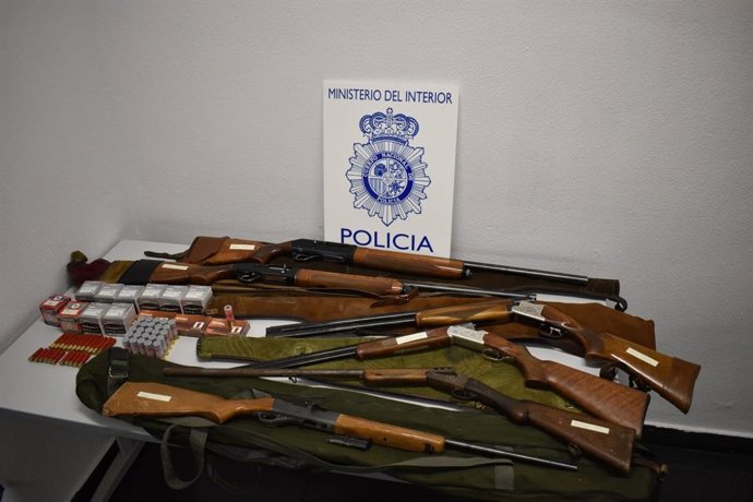 Armas Y Munición Intervenidas Por La Policía Nacional De Segovia.