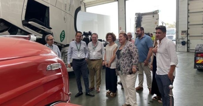 Limón destaca el respaldo del Gobierno a transportistas prorrogando la bonificación del combustible