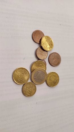 Monedas, euros, dinero.