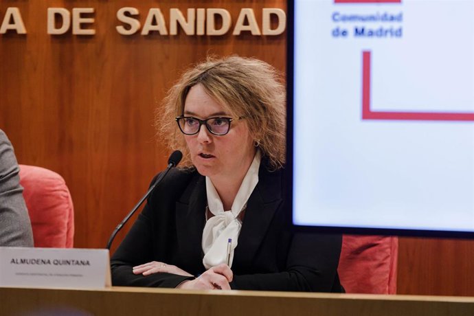 Archivo - La gerente asistencial de Atención Primaria, Almudena Quintana