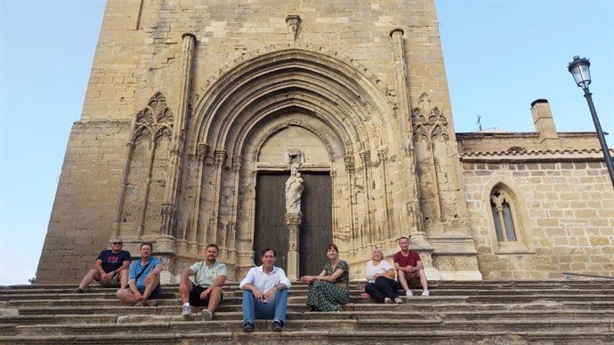 Miembros de la candidatura de VOX al Congreso por Zaragoza, en Caspe.