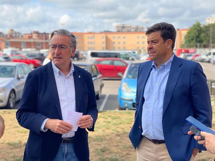 El cabeza de lista del PP al Senado por Asturias, Pablo González.