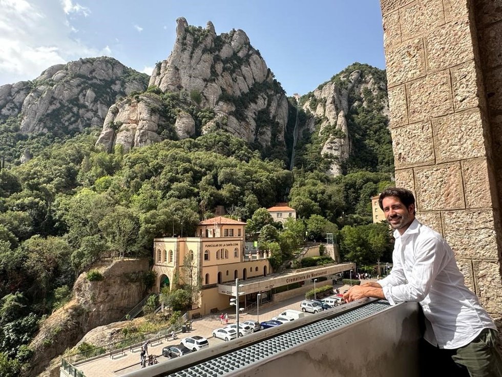 El candidato del PDeCAT-Espai CiU, Roger Montañola, en Montserrat